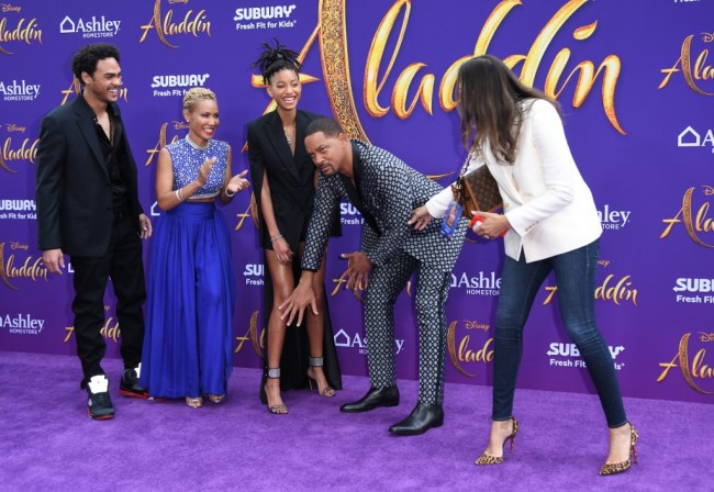 (L-R) Trey Smith, Jaden Smith, Jada Pinkett Smith, Will Smith and publicist Meredith O'Sullivan Wasson attend the World Premiere of Disney’s “Aladdin” at El Capitan theatre on May 21, 2019 in Hollywood. [Photo: AFP]