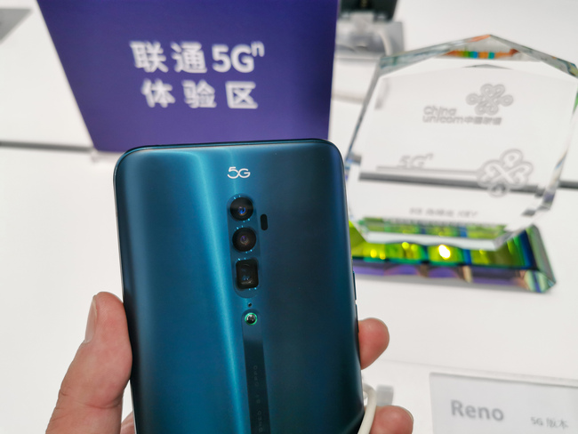 A Reno 5G handset by OPPO seen here at a flagship shop in Shanghai on Thursday, June 6, 2019. [Photo: VCG]