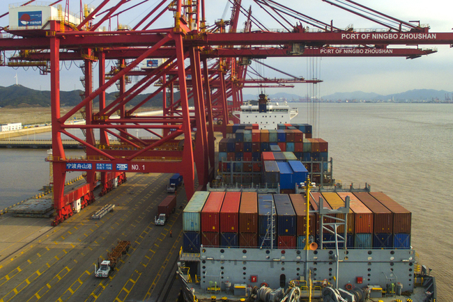 A view of the Ningbo-Zhoushan port in East China's Zhejiang Province, on October 21, 2018. [File Photo: IC]