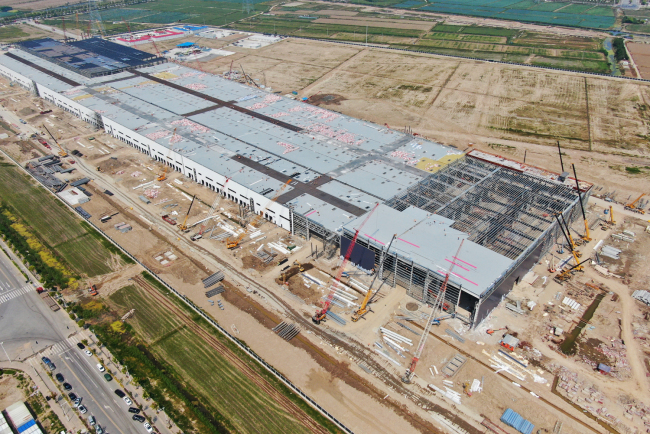 Tesla's Gigafactory under construction in Lingang, Shanghai, on May 10, 2019. [File Photo: IC]