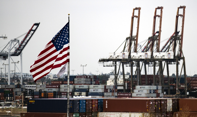 An U.S. national flag sways over the Los Angeles Port, in Los Angeles, California, May 13, 2019. [Photo: IC]