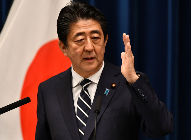 Japanese Prime Minister Shinzo Abe answers a question during his press conference at his official residence in Tokyo on June 26, 2019. [Photo: AFP/Toshifumi Kitamura]