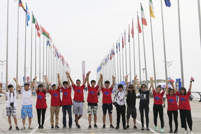 College students from Shandong Province and Taiwan attend a summer camp in July 2017 to experience the local culture in Shandong and promote Cross-Straits friendship and cultural exchanges. [Photo: IC]