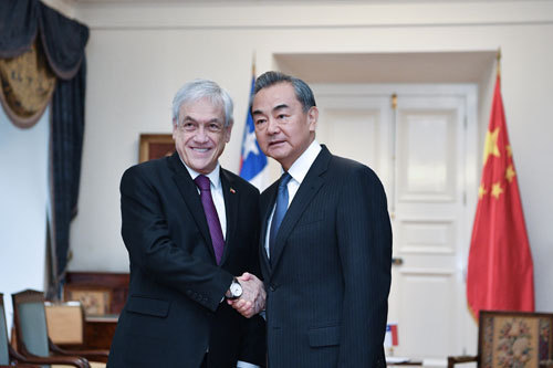 Chinese State Councilor and Foreign Minister Wang Yi (right) meets with Chilean President Sebastian Pinera in Santiago, Chile, July 27, 2019. [Photo: fmprc.gov.cn]