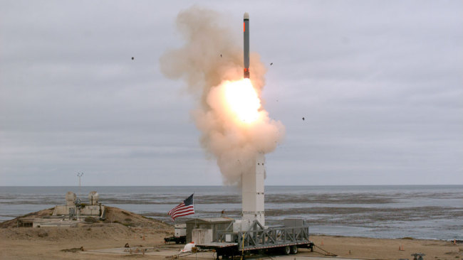 A handout photo made available by the US Department of Defense shows a flight test of a conventionally configured ground-launched cruise missile at San Nicolas Island, California, USA, at 2:30 p.m. Pacific Daylight Time on 18 August 2019. [File photo: US Department of Defense Handout/EPA via IC/Scott Howe]
