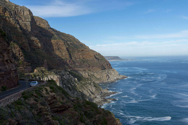 View of the coastline from Chapman's Peak Drive toll road, which winds its way between Noordhoek and Hout Bay on the Atlantic Coast on the south-western tip of South Africa near Cape Town. [File photo: VCG]