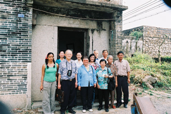 Fay Chung visits her hometown in Guangdong Province. [Photo: Courtesy of Fay Chung]