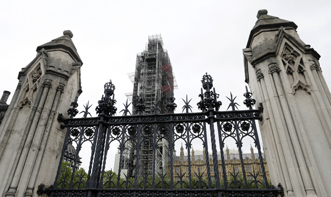 Britain's Parliament buildings are seen behind the high fences in London, Monday, Sept. 9, 2019. [Photo: IC]