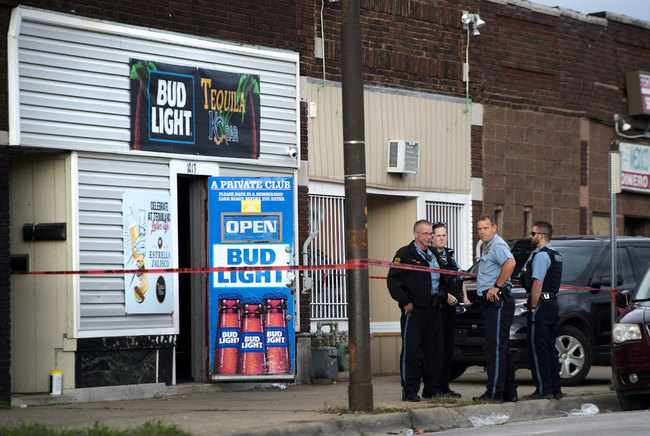 Kansas City, Kansas police investigate the scene of a shooting at Tequila KC Bar Sunday, Oct. 6, 2019, in Kansas City, Kan. [Photo: AP]