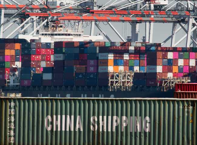 Shipping containers from China and other Asian countries are unloaded at the Port of Los Angeles in Long Beach, California on September 14, 2019. [File photo: AFP /Mark RALSTON ]