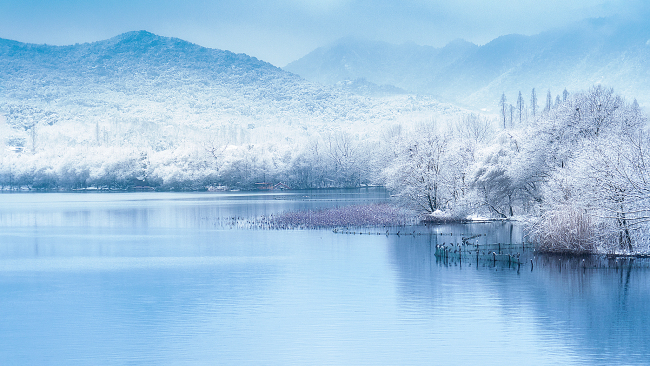 方言夜读丨西湖的雪景 华语环球