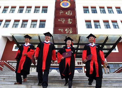 Tíbet otorga doctorados por primera vez