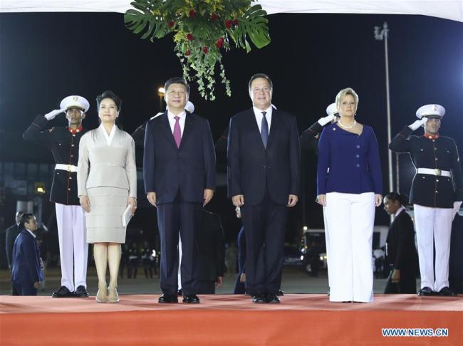 Arrivée du président chinois au Panama pour une visite d'Etat