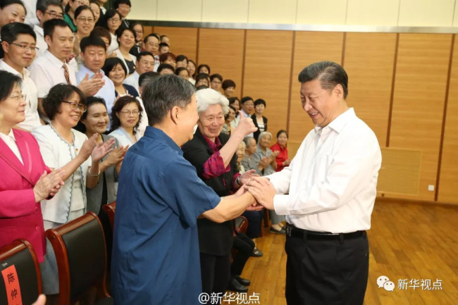 Le président chinois Xi Jinping déclare son amitié aux enfants