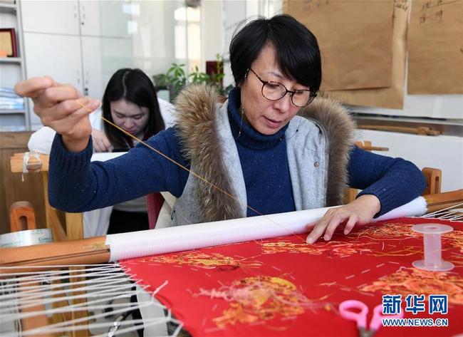 La broderie de Beijing, un art traditionnel chinois