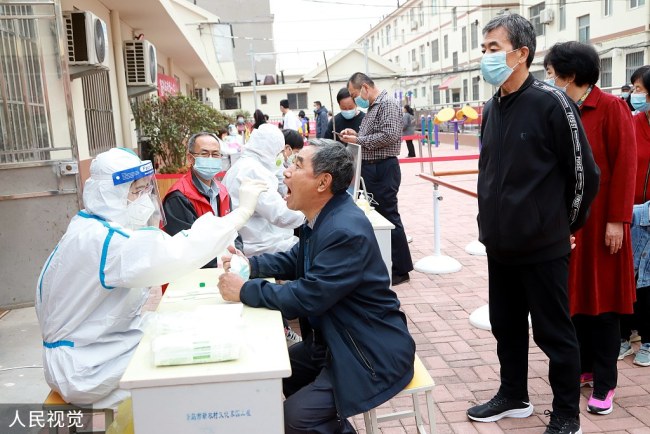La campagne massive de tests se poursuit à Qingdao