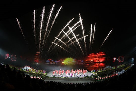 Le spectacle de la cérémonie d’ouverture (photo/ Yang Peixin)