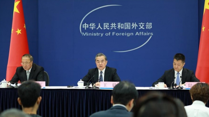 Chanceler chinês: avaliações sobre Cinturão e Rota devem ser feitas com fatos