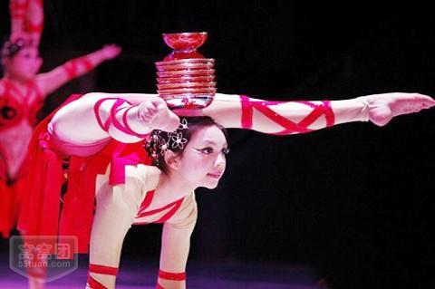 В пров. Хэбэй состоится 16-й международный фестиваль циркового искусства "Уцяо" 