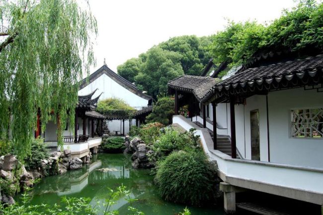 Храм Конфуция в Нанкине - заповедник на берегах реки Циньхуайхэ