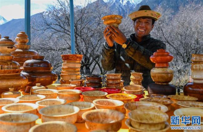 Сезон туризма стартовал в тибетском уезде Гонгбогьямда 