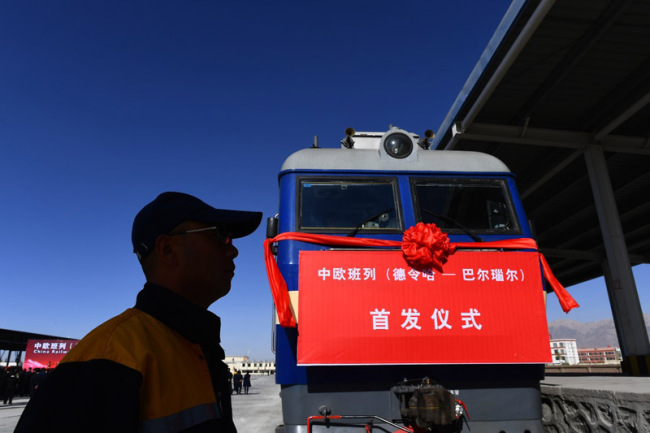 Открыт новый грузовой железнодорожный маршрут Цинхай - Россия  