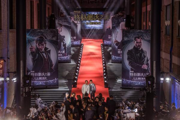В первые 10 месяцев кассовые сборы китайских кинотеатров превысили 52 млрд юаней