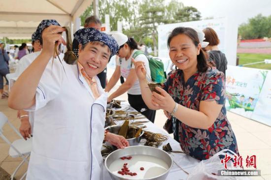 Пекинскую международную садоводческую ЭКСПО посетили более 2 млн туристов