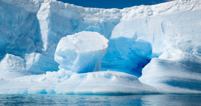 Akujt e Antarktidës (Foto Bdtorinoeu)