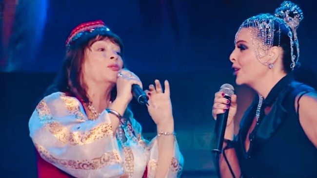 Kleopatra Skarco Dokle ne duet me kengetaren Aurela Gace (Facebook)