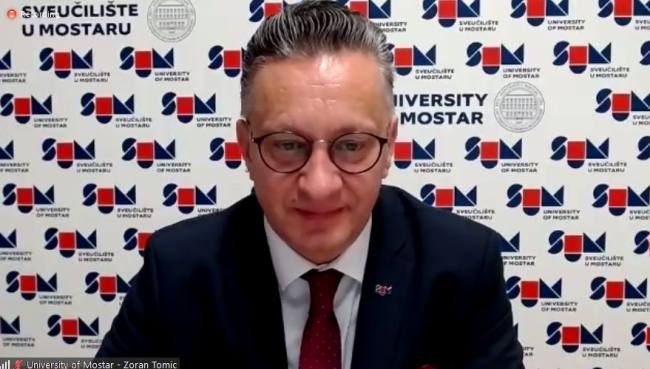 Sudionicima se obratio i rektor Sveučilišta u Mostaru Zoran Tomić