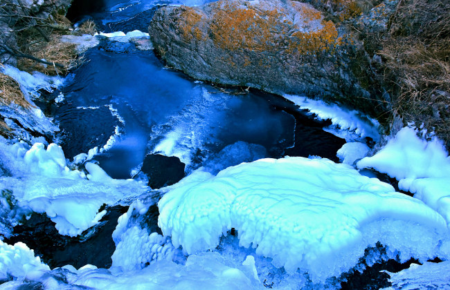Cascadele înghețate din Shenquanxia