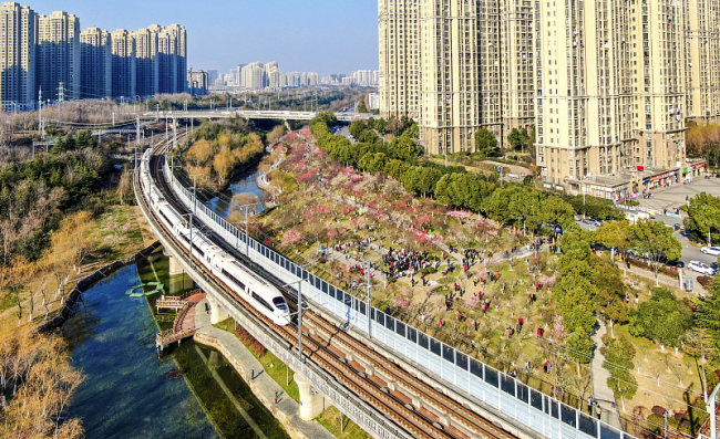 Putnički vozovi ponovo rade širom Kine