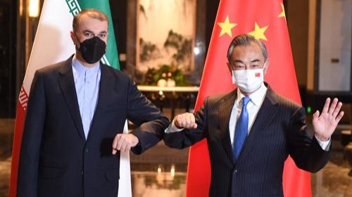 دیدار وزرای خارجه چین و ایرانا