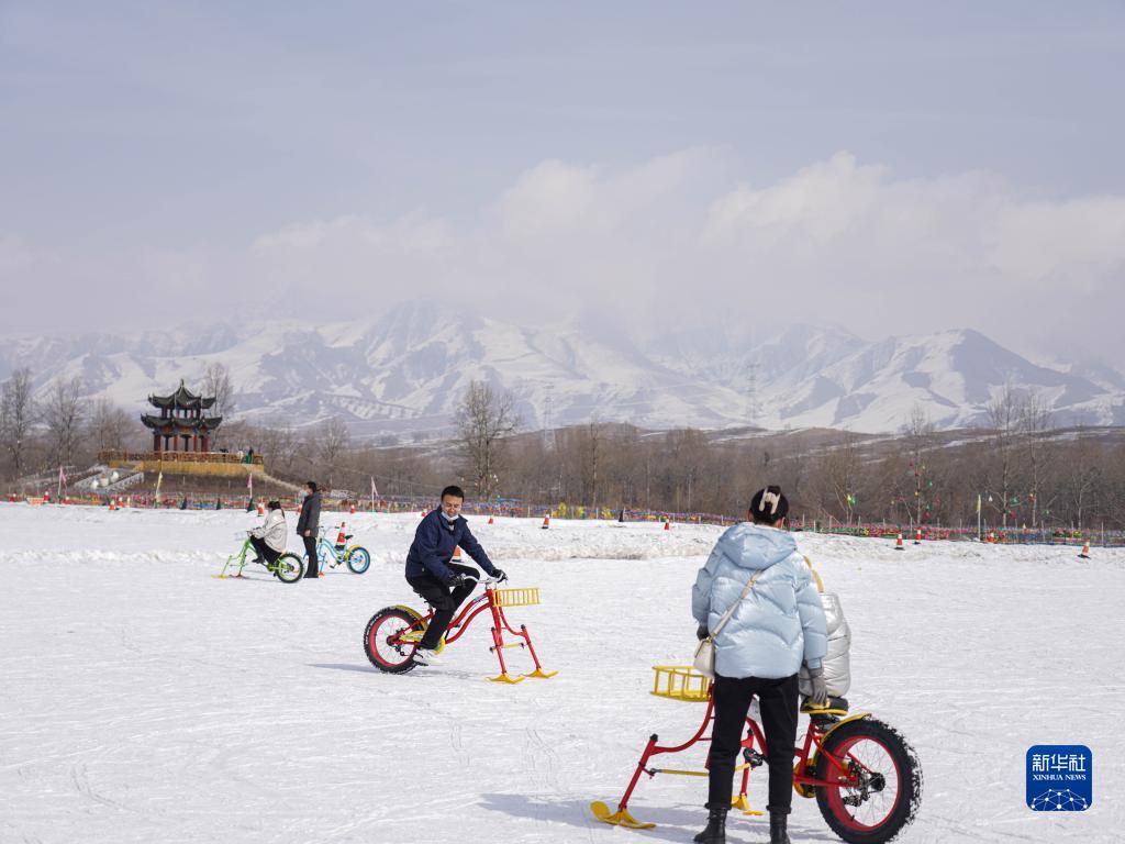 Pelancongan Musim Sejuk Enjin Pembangunan Desa di Qinghai