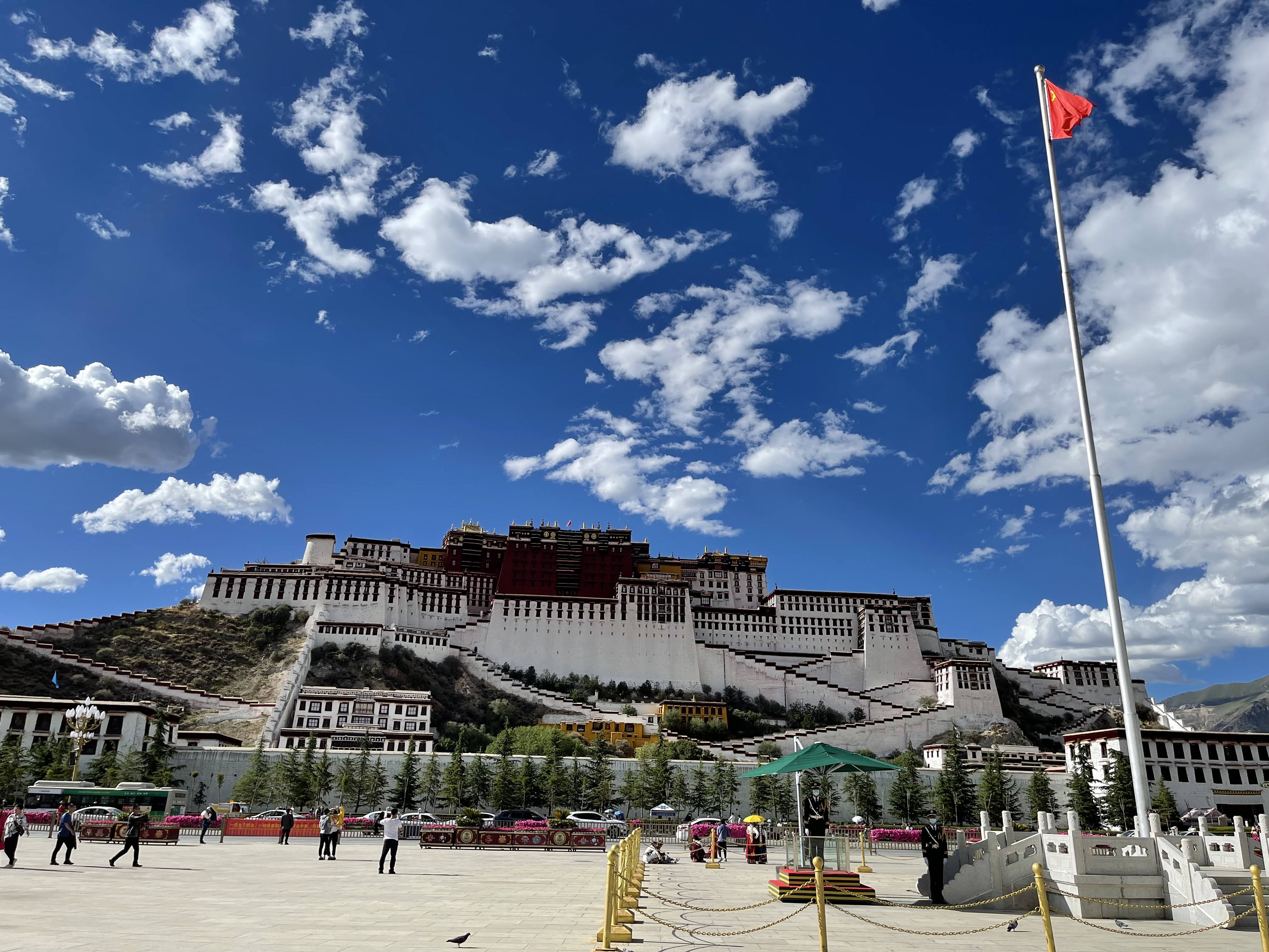 नेपालीले नसोचेको गतिमा तिब्बतको विकास