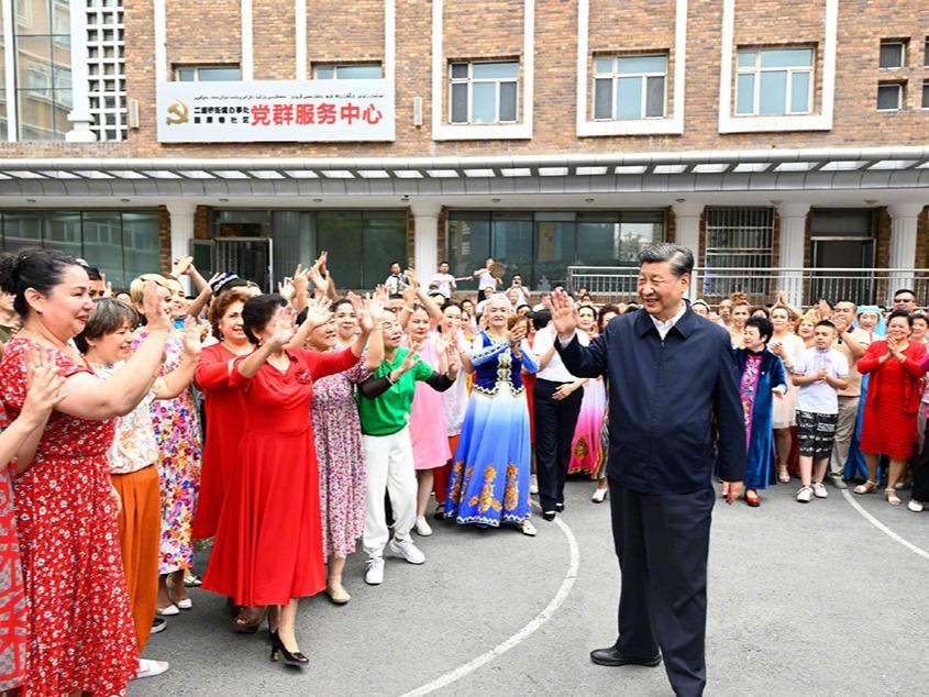 Xi Jinping Lakukan Inspeksi di Kota Urumqi, Xinjiang