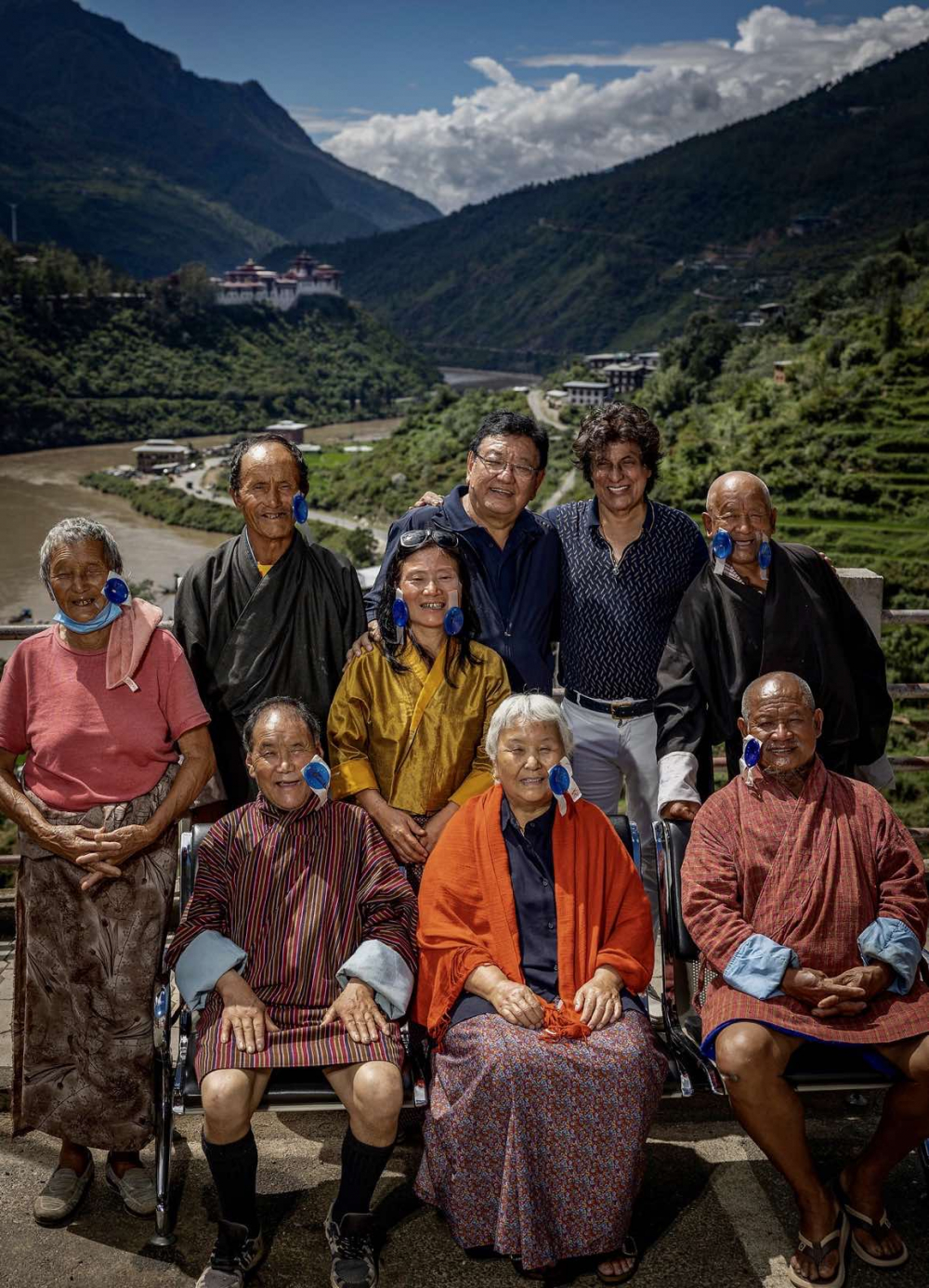 नेपाली प्राविधिक र जनशक्तिमा भुटानबाट निःशुल्क आँखा उपचारको 'ग्लोबल अभियान' सुरु