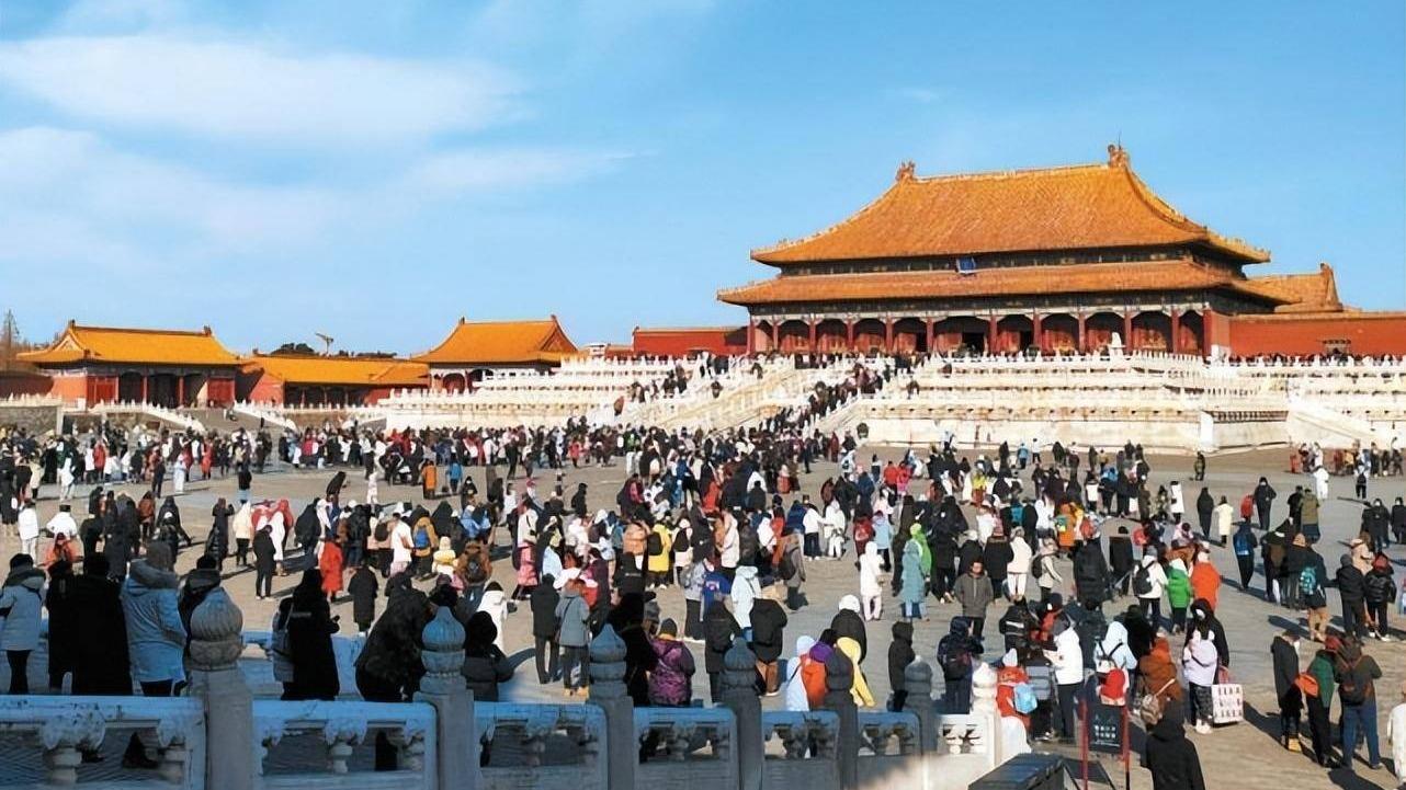 308 میلیون نفر در سال نو چینی سفر کردندا