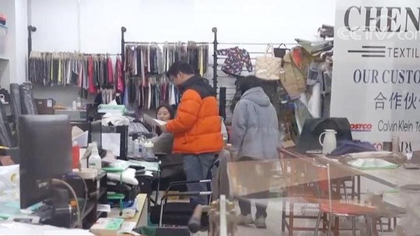 Shengze – Einer der größten Standorte für Produktion und Handel von Bekleidungsstoffen in China