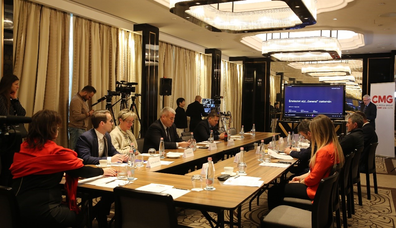 Chińsko-węgierski dialog „Chińska modernizacja a świat”odbył się w Budapeszcie