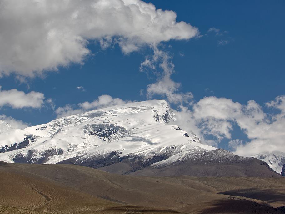 15歳の女子高生　標高7546メートルのムスタグアタ山に登頂