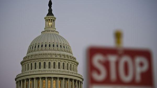 Rząd USA może zakończyć działalność w ciągu dwóch tygodni