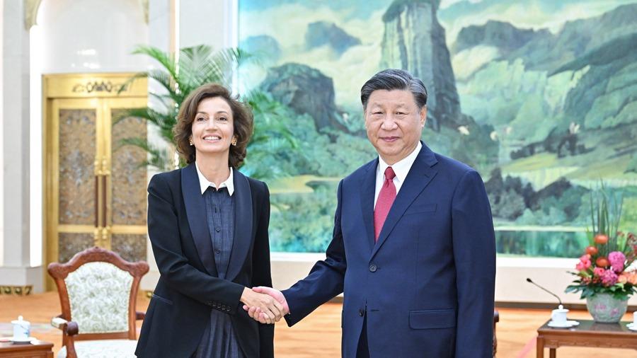 Xi Jinping trifft UNESCO-Generaldirektorin