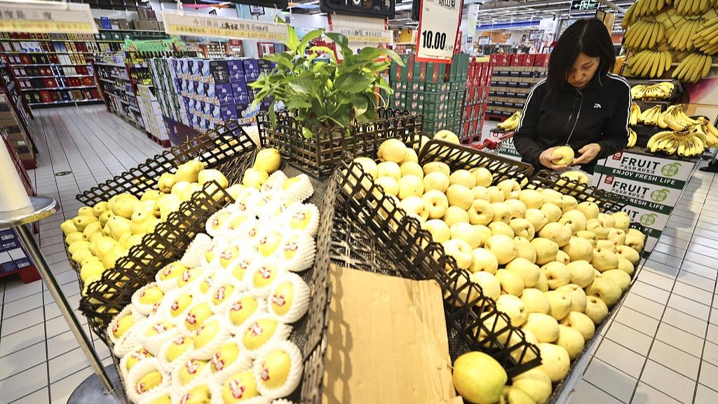 رشد متوالی میزان کل خرده فروشی محصولات مصرفی چین در سه ماه گذشتها