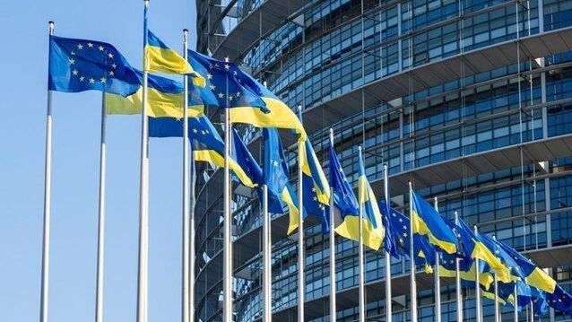 کمک ۵۰ میلیارد یورویی اتحادیه اروپا برای اوکراین تصویب شدا