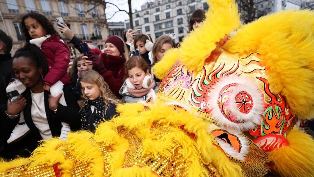 استقبال از سال نوی چینی در سراسر جهان به روایت تصاویرا