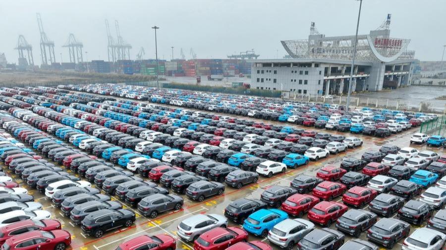 رشد 30.5 درصدی صادرات خودروی چین طی 2 ماه نخست 2024ا
