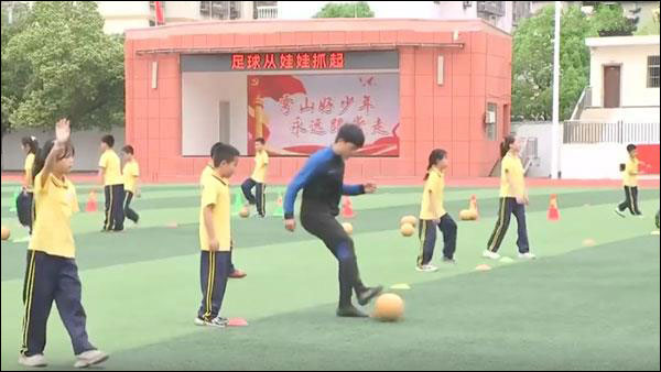 จีนทุ่มความพยายามฝึกฟุตบอลเยาวชน ปูรากฐานการพัฒนาฟุตบอลระยะยาว