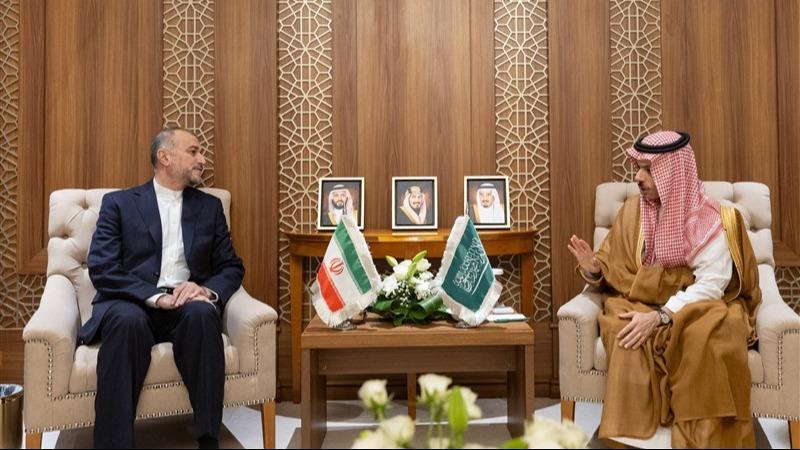 رایزنی وزرای امور خارجه ایران و عربستان سعودیا